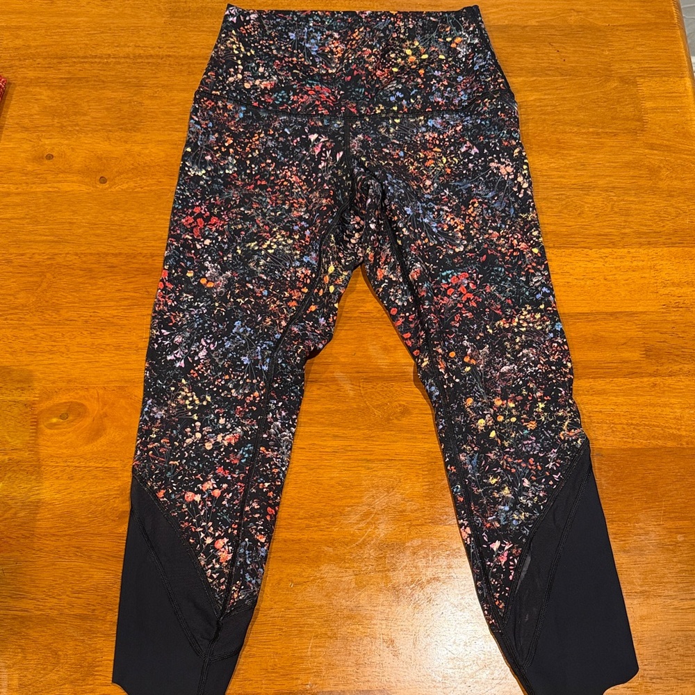 Lululemon Multicolor Splatter-Print/flower Leggings